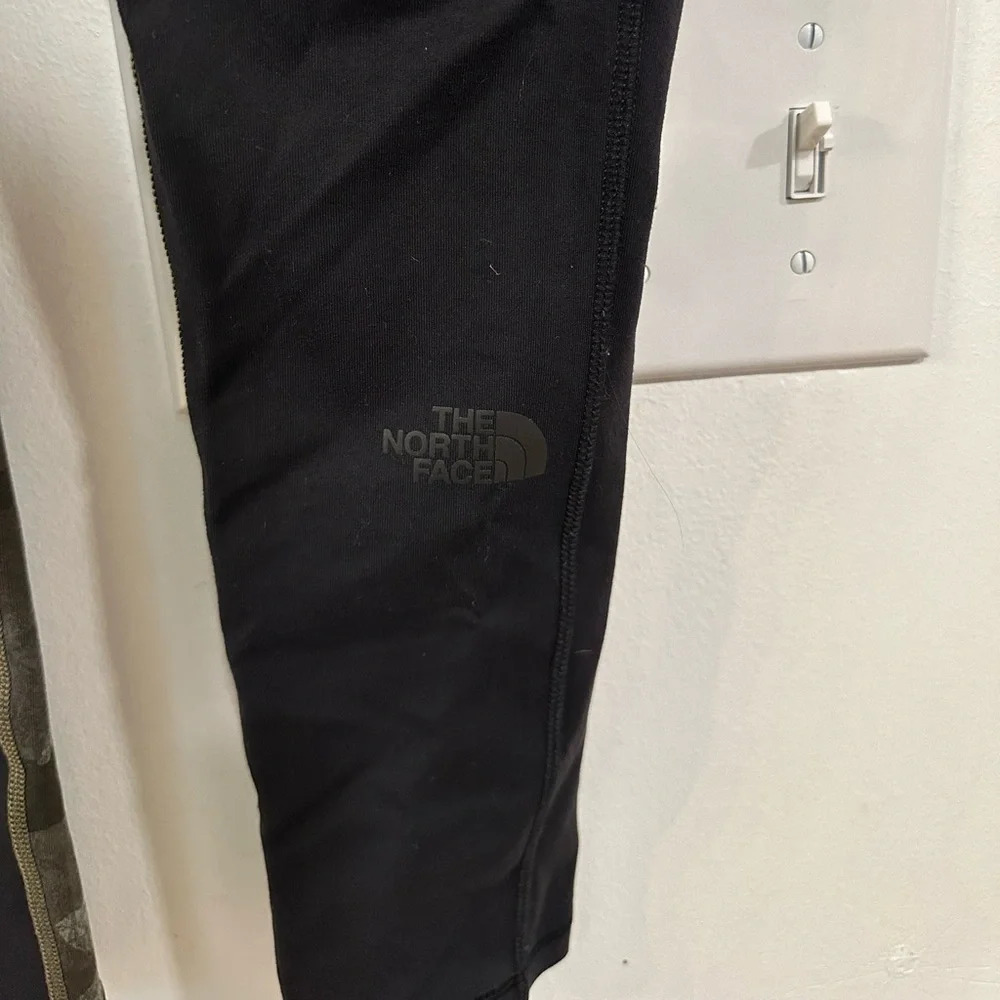 North Face Motivation High Rise Pocket 7/8 Tights Camo Black Womens S Yoga - Picture 6 of 8